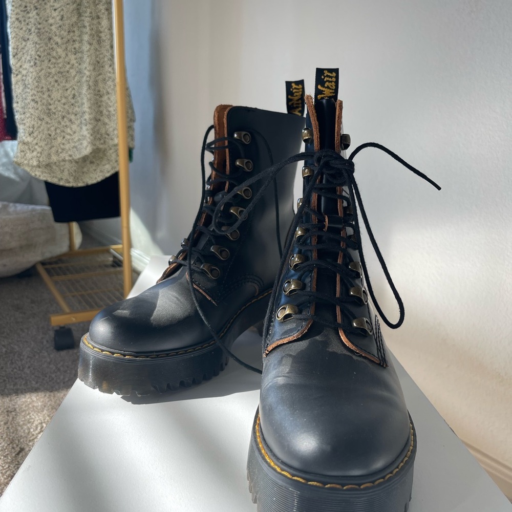 Dr. Martens BUNDLE